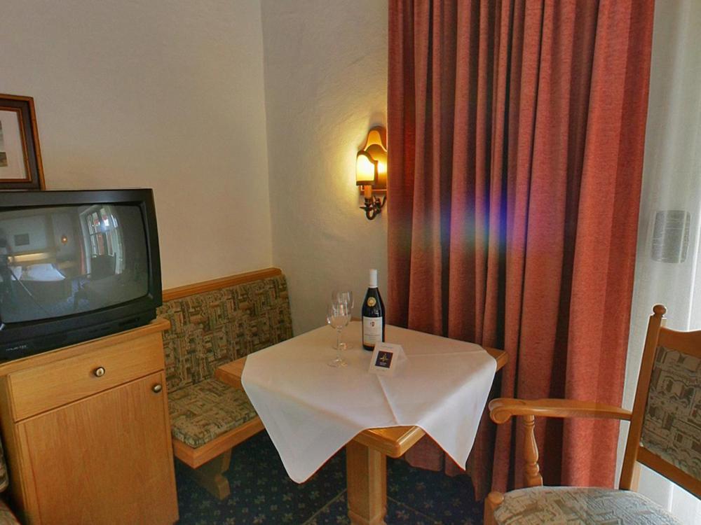 Hotel Alpina Hagnau Bagian luar foto