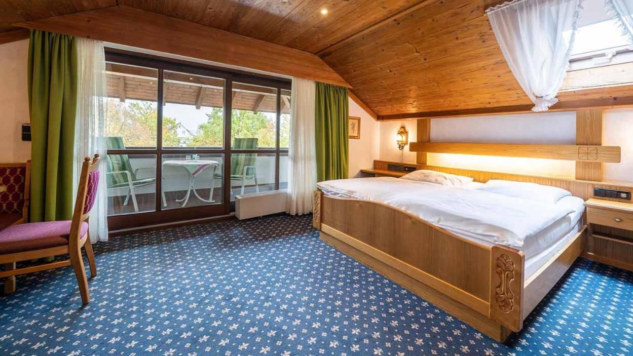 Hotel Alpina Hagnau Bagian luar foto